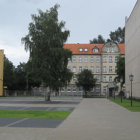 Hotel Feniks Gniezno Esterno foto